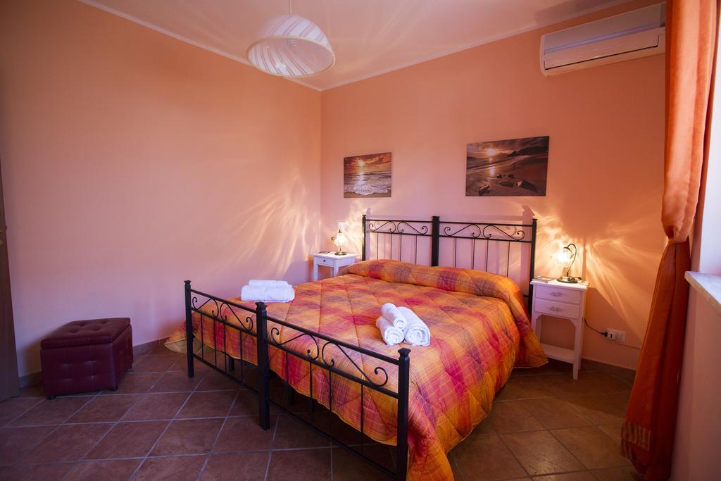 Villa Di Franco Cefalu Exterior photo