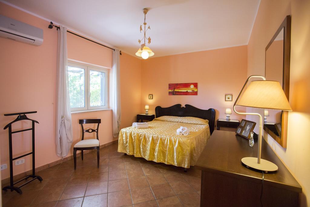 Villa Di Franco Cefalu Exterior photo